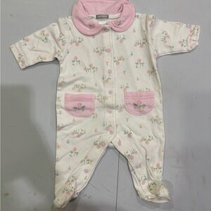 Vintage 0-3 month Carter's Cream and Pink Floral Footie